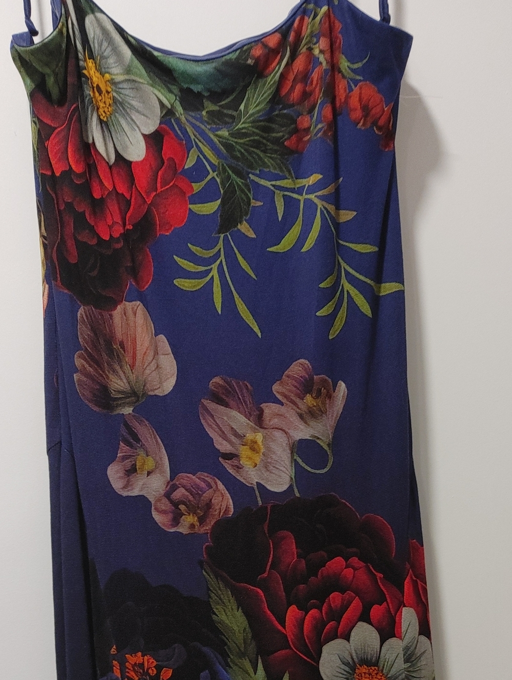Alice + Olivia Augusta Maxi Dress in Magic Garden Gardient - Picture 6 of 16